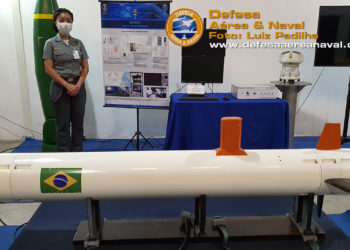Veículo autonomo submarino