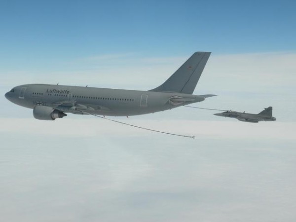 Czech Gripen_REVO_MRTT_03