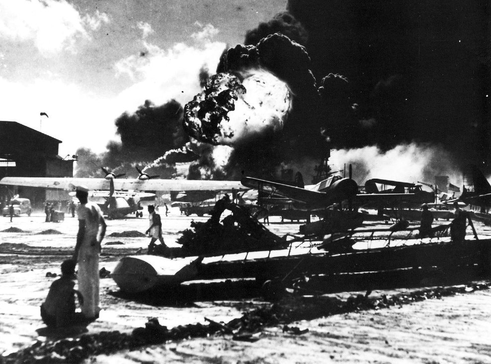 7 de Dezembro de 1941 – “Uma data que viverá na infâmia” – Defesa