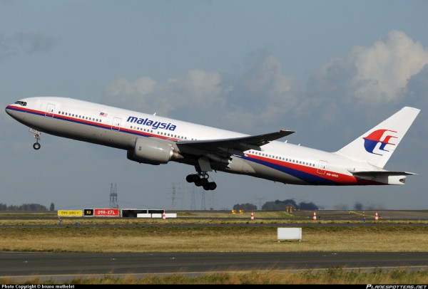 Malaysia-Airlines-Boeing-777-200_PlanespottersNet_222474