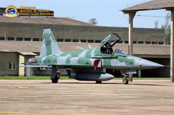 F-5EM-4856-1