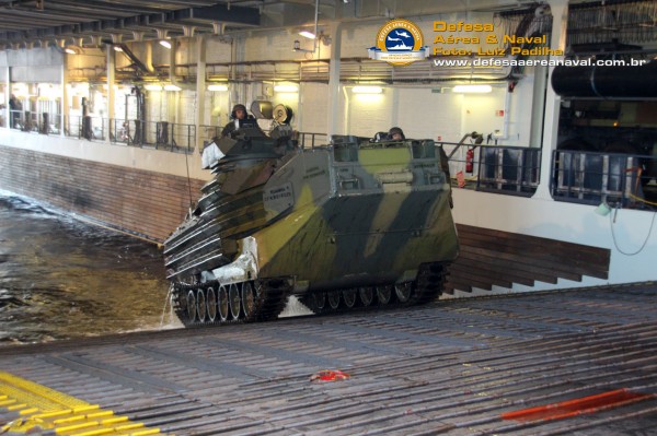 AAV-7---CLAnf-12