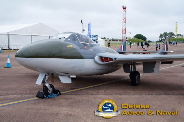 de-Havilland-Vampire-T11