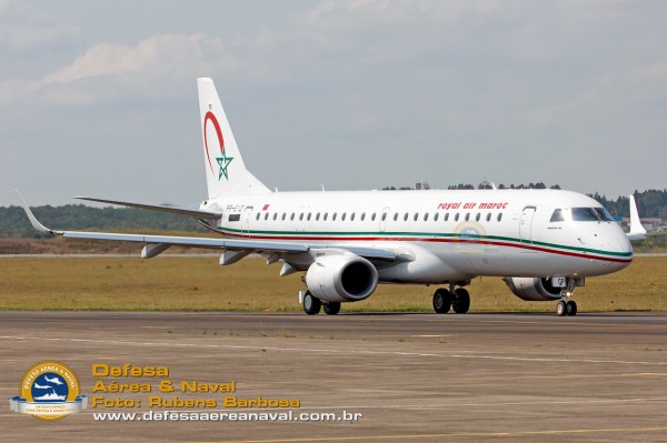 EMBRAER E190 ROYAL AIR MAROC 86971280