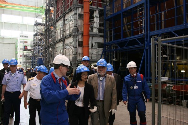 Visite mindef Brésil 11 05 2015 (17) (Large)