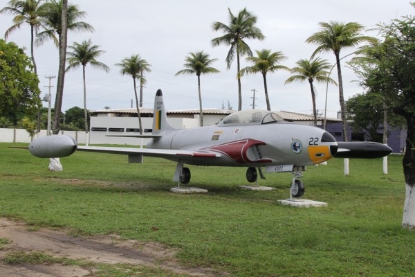 TF-33