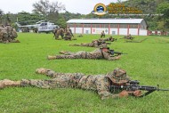 Marines após desembarque guardando o perímetro Unitas-Amphibious-2015-32