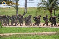 Fuzileiros brasileiros se deslocando para outra área do exercício Unitas-Amphibious-2015-99