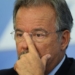 Raul Jungmann, ministro da Defesa, durante coletiva no Palácio do Planalto, em Brasília - ANDRESSA ANHOLETE / AFP
Leia mais sobre esse assunto em http://oglobo.globo.com/brasil/forcas-armadas-nao-vao-lidar-com-presos-diz-ministro-20787401#ixzz4W41zkUV3
© 1996 - 2017. Todos direitos reservados a Infoglobo Comunicação e Participações S.A. Este material não pode ser publicado, transmitido por broadcast, reescrito ou redistribuído sem autorização.