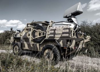 Radar Giraffe 1X a bordo do veículo Supacat Jackal