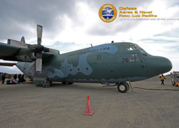 C-130 Hércules FAB 2476 na Base Antártica Presidente Eduardo Frei Montalva do Chile.
