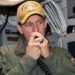O comandante do USS Theodore Roosevelt, capitão Brett Crozier - Foto Alexander Willians
