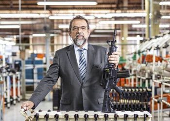 Salesio Nuhs, presidente da Taurus: emrpesa critica decisões recentes do governo (Ricardo Jaeger/Exame)