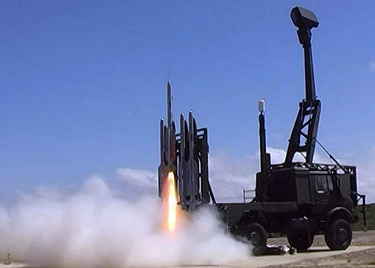 Sistema de Defesa Antiaérea IRIS-T SL usado pelo Exército sueco com o radar Giraffe AMB 3D