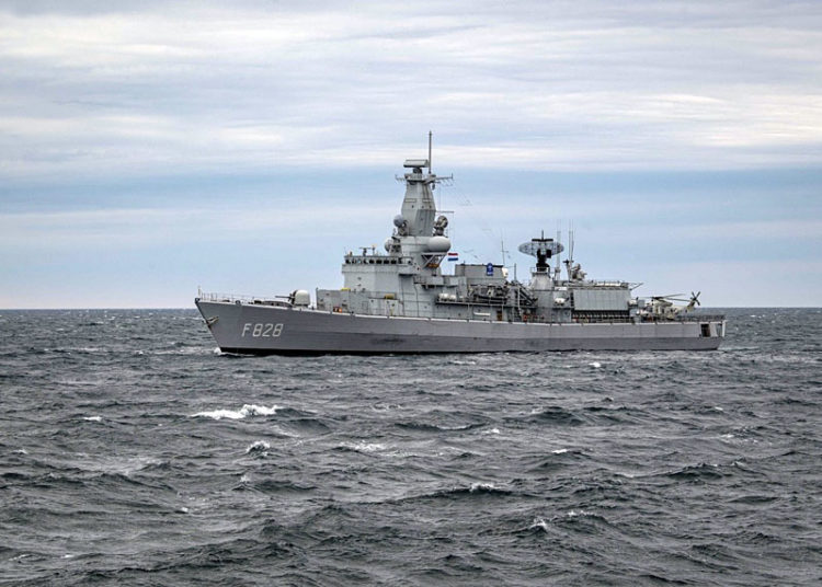 Fragata HNLMS Van Speijk - Foto Cameron Stoner