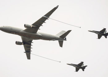 A330 MRTT realizando reabastecimento em voo