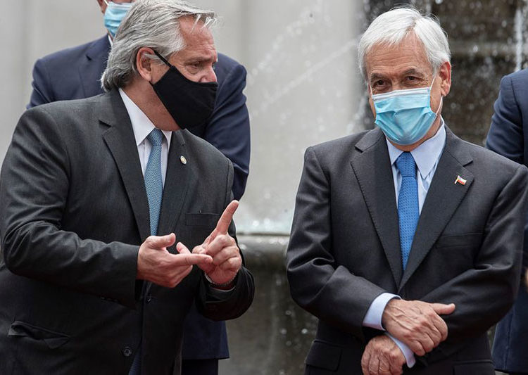 Presidentes da Argenti e do Chile - Foto Esteban Felix - AP