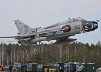 Um Su-22 polonês pousa durante o exercício da Rota 604. (Iwona Wiszniewska – Clube 1. SLT/MoD)