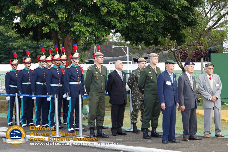 6º BIL 71 Anos FEB Foto © Rubens Barbosa _MG_02481600